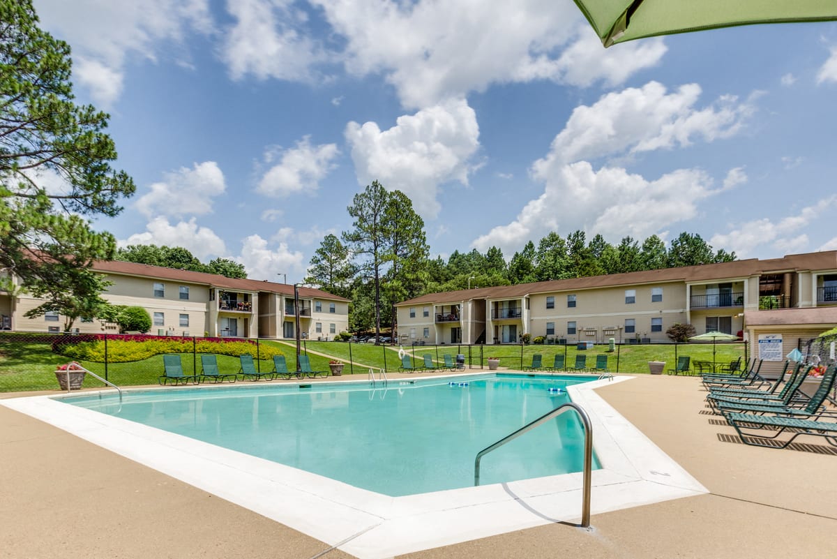 Photos and Video of High Country Apartments in Tuscaloosa, AL